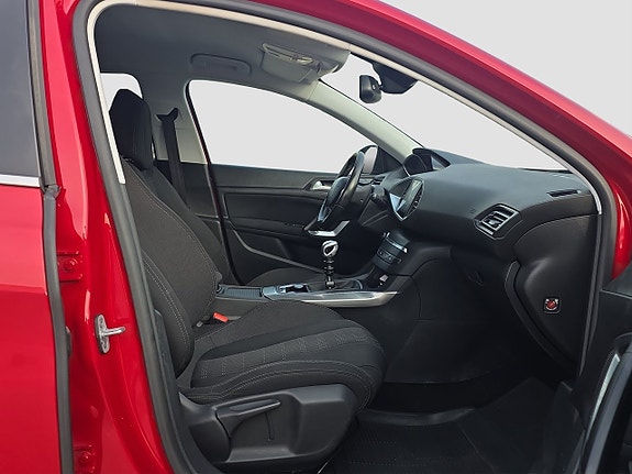 Peugeot 308 17 of 18