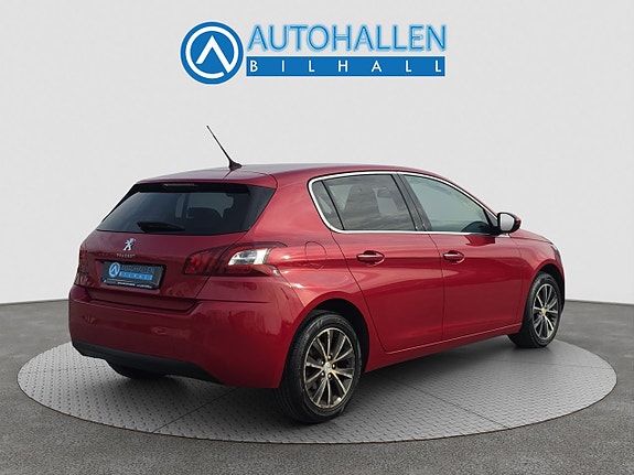 Peugeot 308 6 of 18