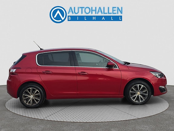 Peugeot 308 3 of 18