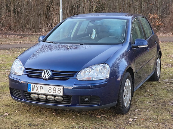 Volkswagen Golf V 16 of 21