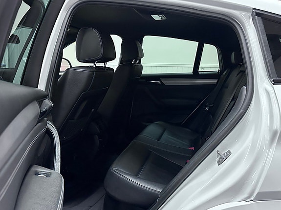 BMW X4 17 of 28