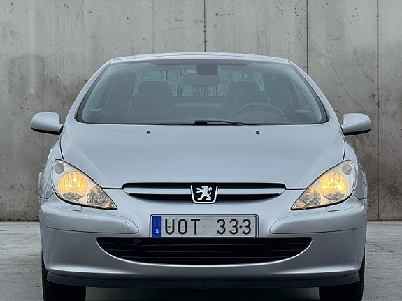 Peugeot 307 CC 7 of 19