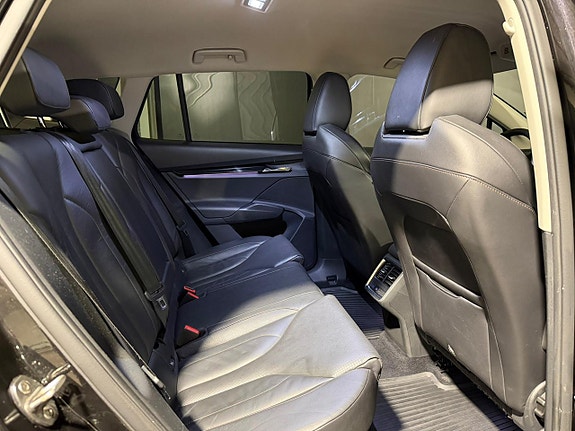 Skoda Enyaq 5 of 5