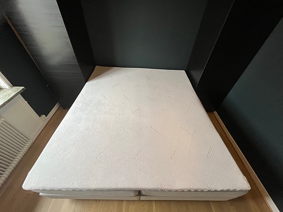 Product image 11 of 12