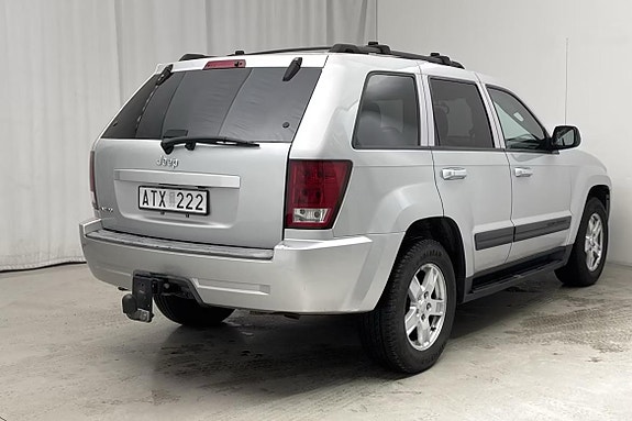 Jeep Grand Cherokee 4 of 5