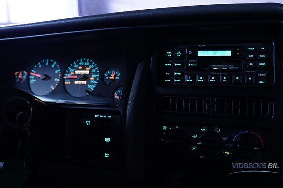 Jeep Grand Cherokee 18 of 20