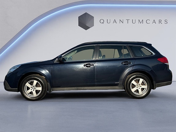 Subaru Outback 2 of 5