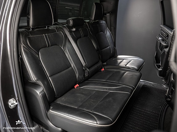 Dodge RAM 1500 27 of 30