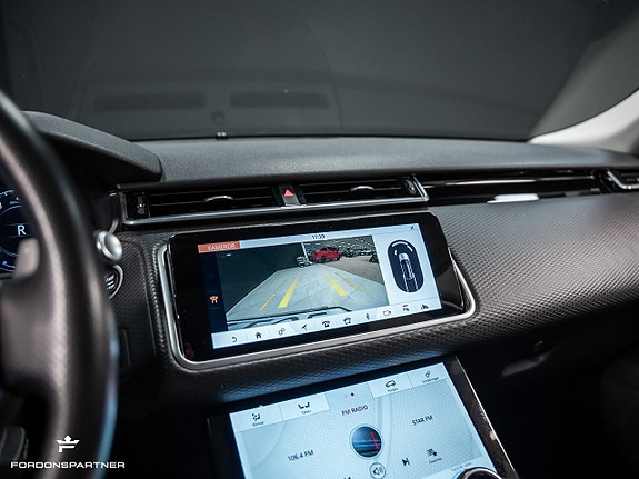 Land Rover Range Rover Velar 22 of 30