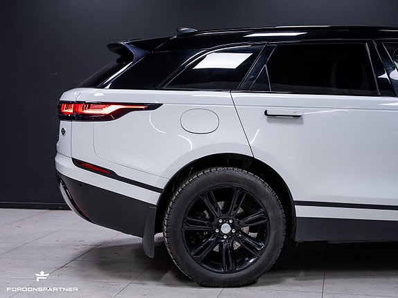 Land Rover Range Rover Velar 10 of 30
