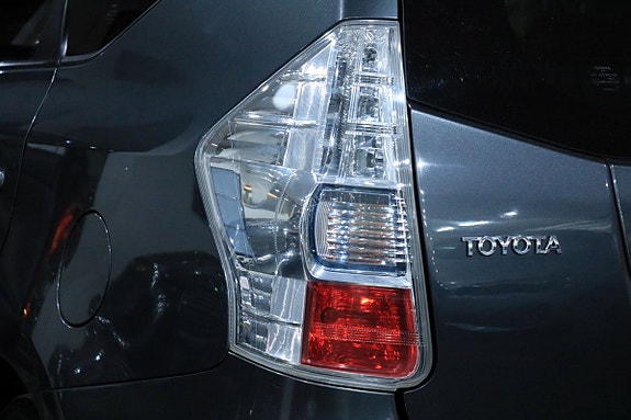Toyota Prius+ 19 of 20