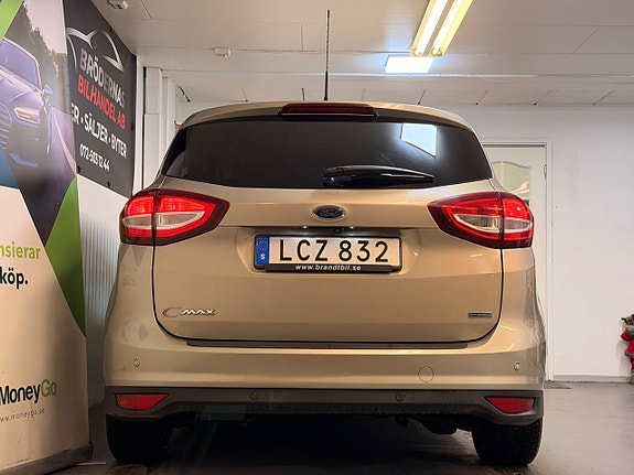 Ford C-Max 8 of 22
