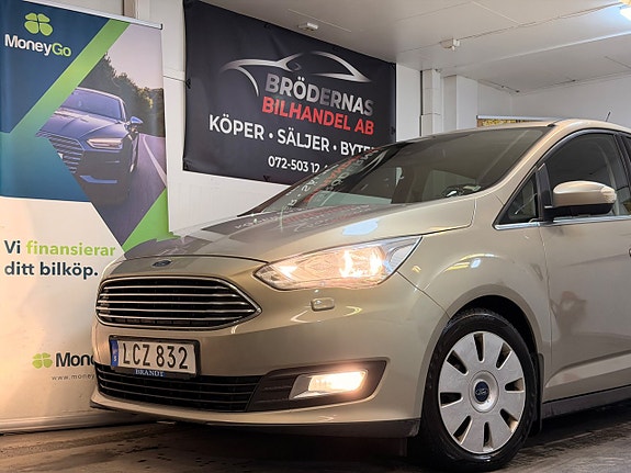 Ford C-Max 4 of 22