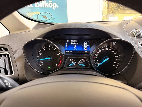 Ford C-Max 18 of 22