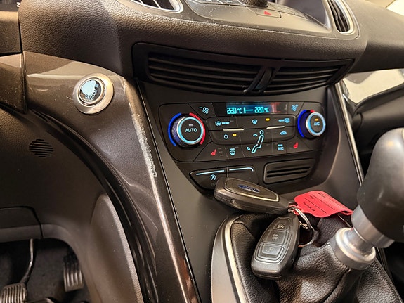 Ford C-Max 22 of 22