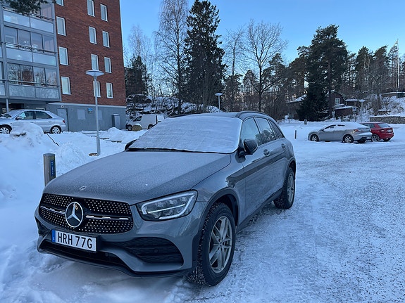 Mercedes-Benz GLC300 e 6 of 11
