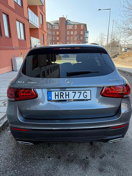 Mercedes-Benz GLC300 e 11 of 11