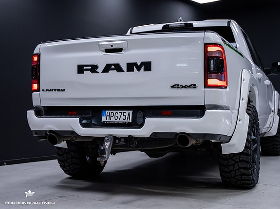 Dodge RAM 1500 9 of 30