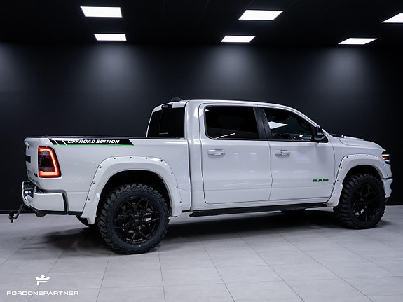 Dodge RAM 1500 10 of 30