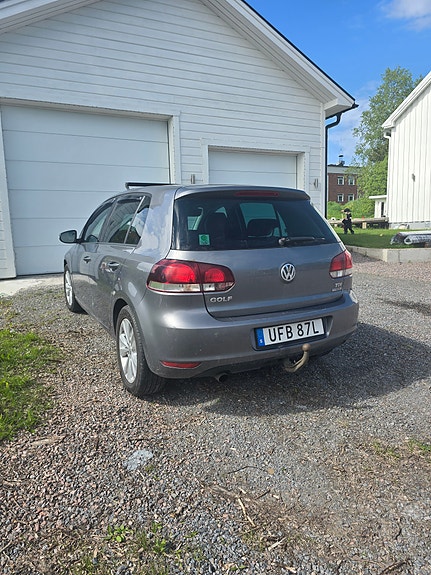 Volkswagen Golf VI 5 of 5