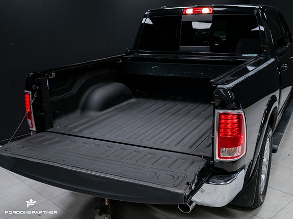 Dodge RAM 1500 13 of 30