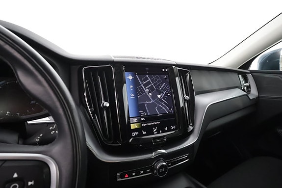 Volvo XC60 13 of 17