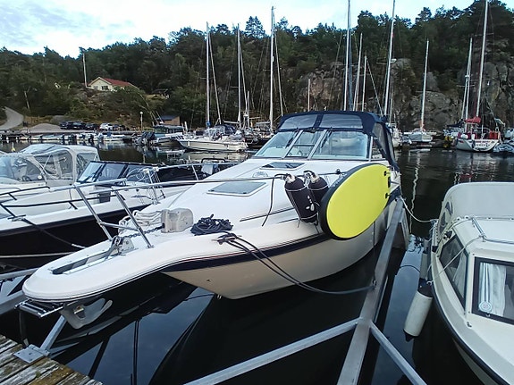 SEA RAY 270 SUNDANCER 2 of 12