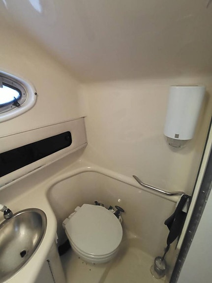 SEA RAY 270 SUNDANCER 12 of 12