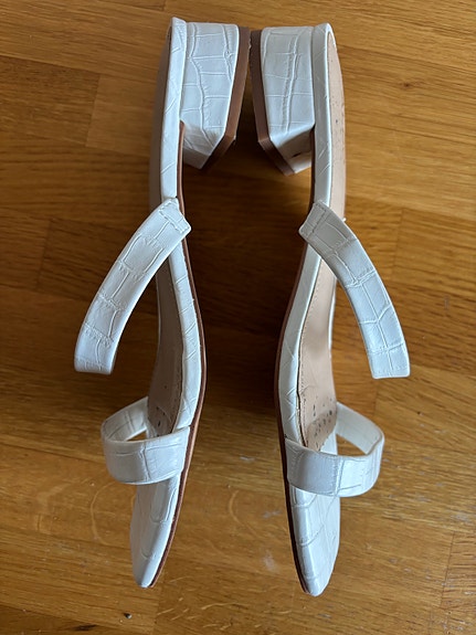 Product image 21 of 28