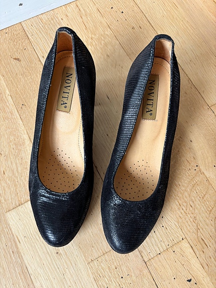 Product image 22 of 32