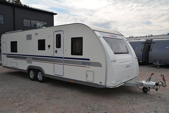 Adria Alpina  743 UP Dubbelbädd / Dinett