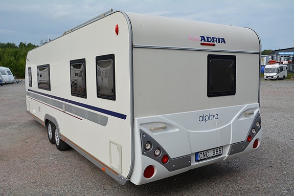 Adria Alpina  743 UP Dubbelbädd / Dinett 2 of 24