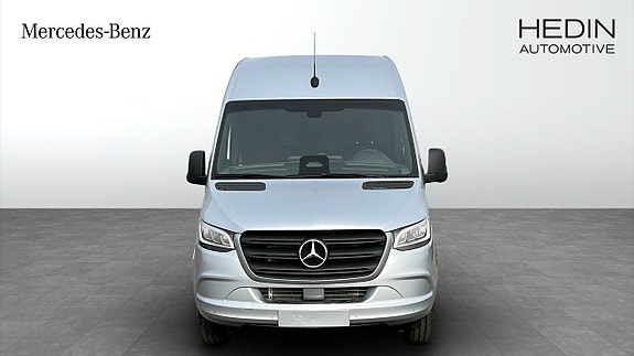 Mercedes-Benz Sprinter 317 8 of 12