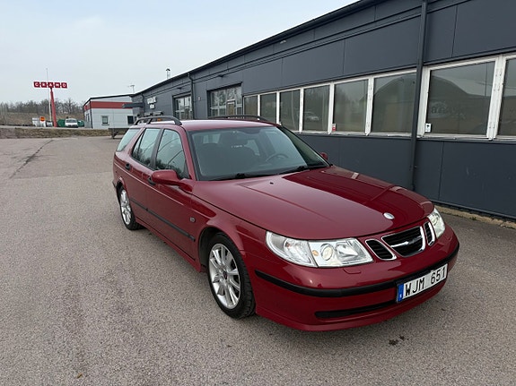 Saab 9-5 7 of 28