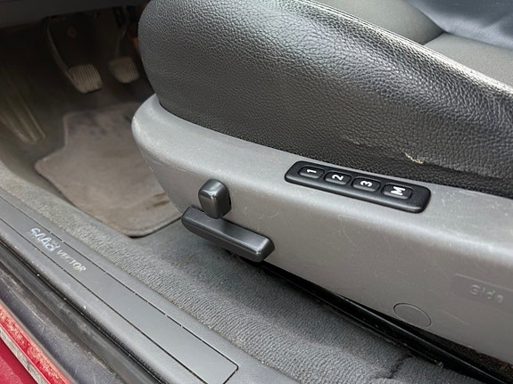 Saab 9-5 25 of 28