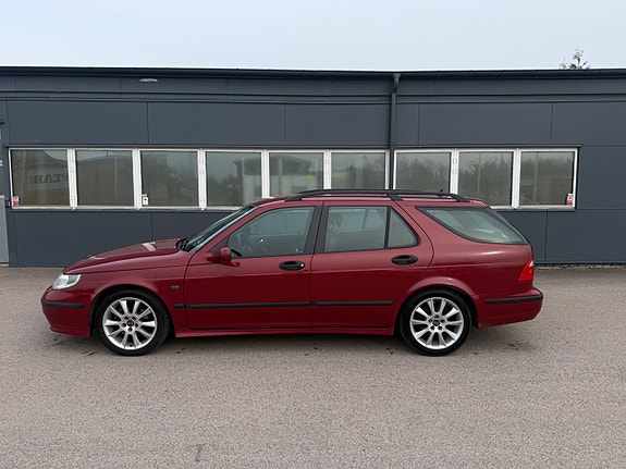 Saab 9-5 11 of 28