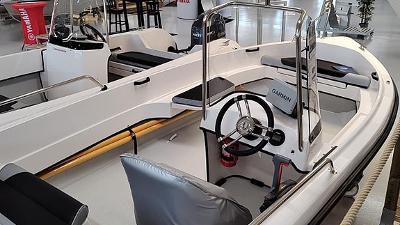 Sandström Classic 560 2025