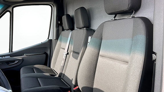 Mercedes-Benz Sprinter 412 5 of 12