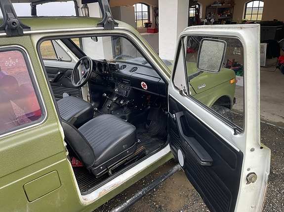 Lada 1600 6 of 7