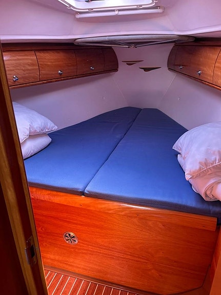 Bavaria 32 5 of 5