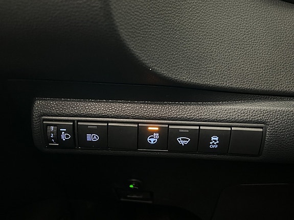 Toyota Corolla 13 of 30