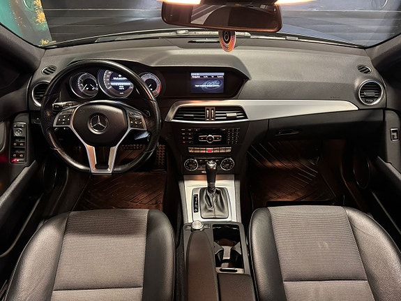 Mercedes-Benz C220 17 of 20