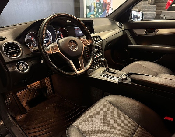 Mercedes-Benz C220 16 of 20