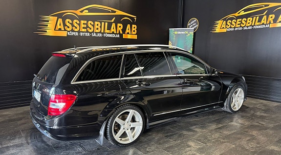 Mercedes-Benz C220 11 of 20