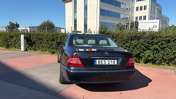 Mercedes-Benz S500 5 of 5