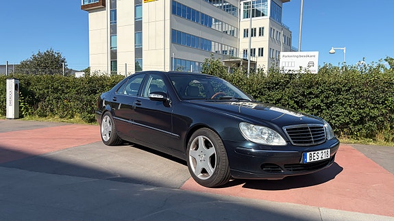 Mercedes-Benz S500 2 of 5