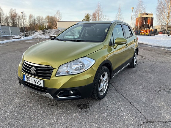 Suzuki S-Cross