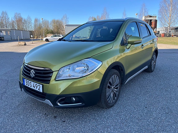 Suzuki S-Cross