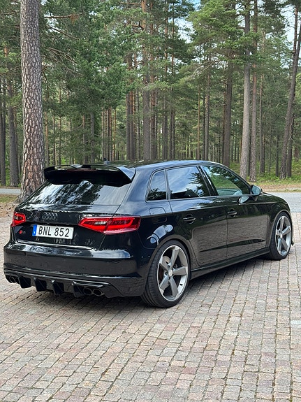 Audi S3 6 of 12