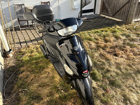 Viarelli GT1 3 of 4
